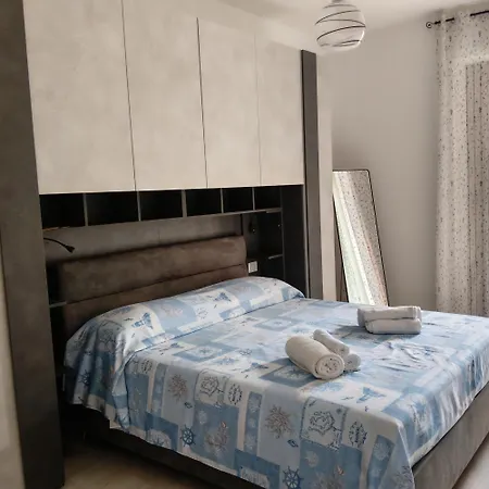 Brezza Marina شقة *
